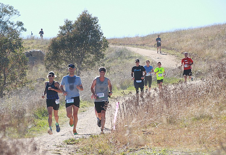 Sri Chinmoy "Cooleman Clip" 10km, 5km & 2.2km Trail Runs, Canberra, Monday 26 April 2021