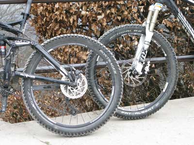 Tires_w.jpg