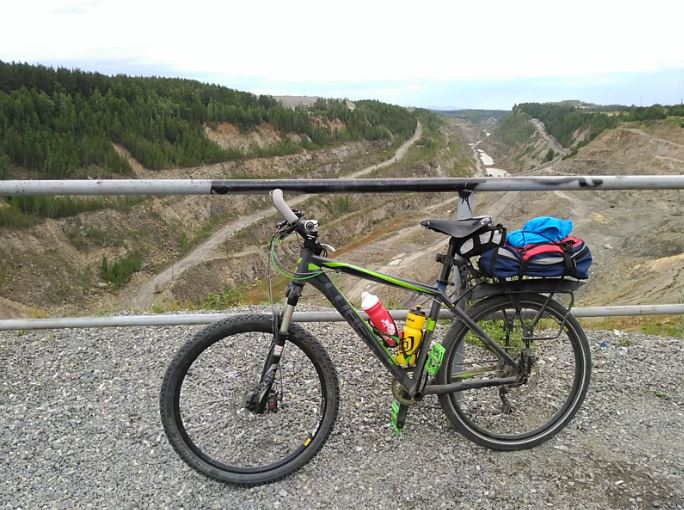 andreyvinogradov_chelyabinskrus_mybikeonbridge_w.jpg