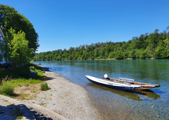 Vandaniya_boatsInRheinau_w1.JPG